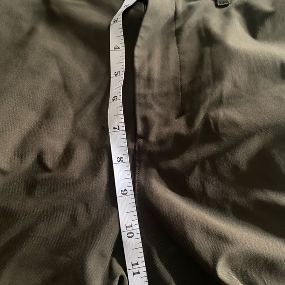 Lululemon Women's Casual Olive Green Pants in Size 8 - Picture 6 of 9